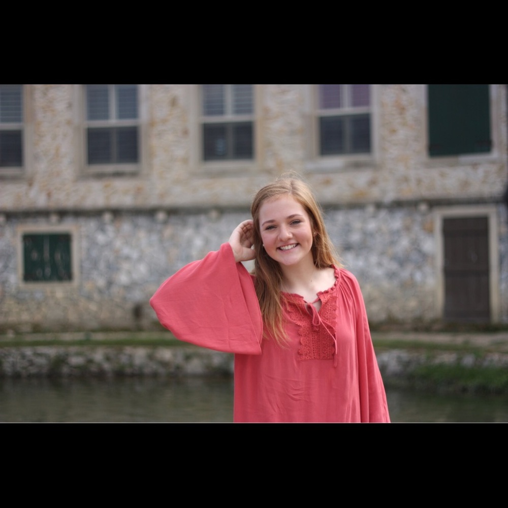 Meet your Posher, Natalie